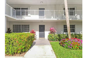 4261 W Palm Aire Dr 107, Pompano Beach, FL 33069 Sold 10/01/25