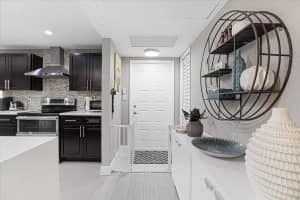 4261 W Palm Aire Dr 107, Pompano Beach, FL 33069 Sold 10/01/25