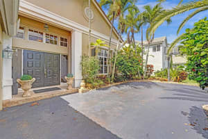 3076 Perriwinkle Cir, Davie, FL 33328 Sold 08/26/25