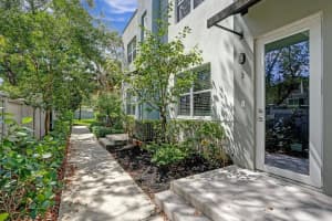 480 Ne 35th Ct 2, Oakland Park