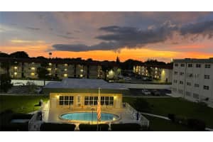 808 Se 7th St 305, Deerfield Beach