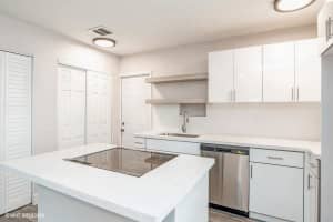 717 W 1st St, Riviera Beach, FL 33404 Sold 05/30/25