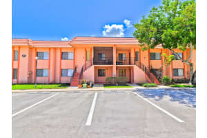 235 Lakeview Dr 104, Weston, FL 33326 Sold 06/26/25