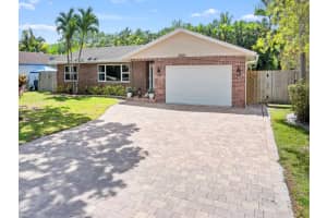 2661 SW 87th Ter, Davie, FL 33328 Sold 08/01/25