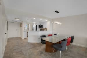 605 Oaks Dr 905, Pompano Beach, FL 33069 Sold 07/28/25