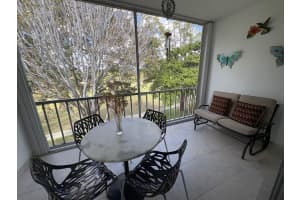 1055 Country Club Dr 404, Margate, FL 33063 - MLS#F10498098