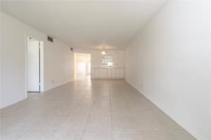8960 S Hollybrook Blvd 103, Pembroke Pines, FL 33025 - MLS#F10498109