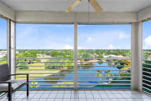 3499 Oaks Way 806, Pompano Beach
