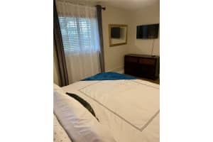 9480 SW 51st St, Cooper City, FL 33328 Sold 07/15/25