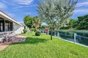 5800 NW 81st Ave, Tamarac, FL 33321 Sold 08/29/25