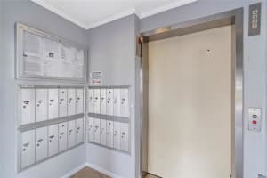 1707 Whitehall Dr 206, Davie, FL 33324 Sold 06/10/25