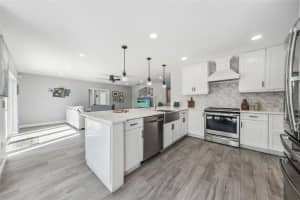 14200 Somerset Pl, Davie, FL 33325 Sold 06/26/25