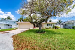 571 SE 12th St, Pompano Beach, FL 33060 - MLS#F10498188
