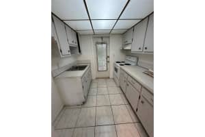 348 Federal Highway, Dania Beach, FL 33004 - MLS#F10498227