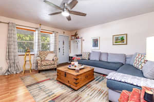 810 Lake Shore Dr 25, West Palm Beach, FL 33403 - MLS#F10498247