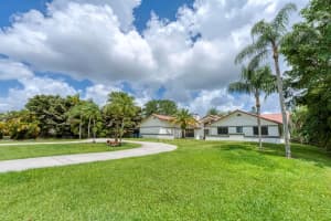 4600 164th Terrace, Southwest Ranches, FL 33331 - MLS#F10498254
