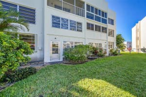 6800 ROYAL PALM BOULEVARD 102, Margate, FL 33063 - MLS#F10498265