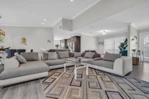 5331 SW 19th St, Plantation, FL 33317 Sold 06/17/25