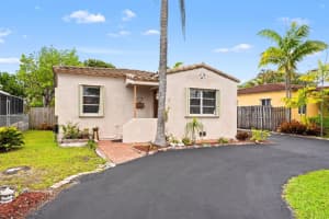 1340 Adams St, Hollywood