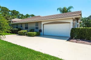 9410 Bunting Ln, Fort Pierce, FL 34951 Sold 06/13/25
