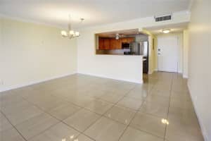 2500 Parkview Dr 1710, Hallandale Beach, FL 33009 - MLS#F10498365