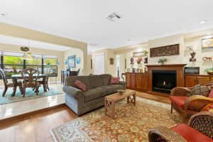 4700 Grant St, Hollywood, FL 33021 Sold 05/30/25