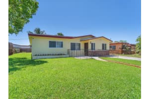 2710 NW 16th Ct, Fort Lauderdale, FL 33311 Sold 05/19/25