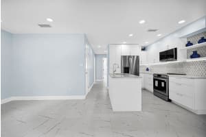 2466 Taylor St 3A, Hollywood, FL 33020 Sold 06/11/25