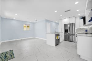 2466 Taylor St 3A, Hollywood, FL 33020 Sold 06/11/25