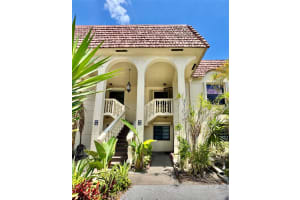 138 S Cypress Rd 215, Pompano Beach