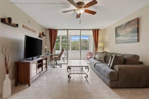 4899 NW 26th Ct 348, Lauderdale Lakes, FL 33313 - MLS#F10498465