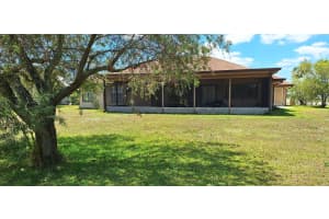 2457 SE Gowin Dr, Port Saint Lucie, FL 34952 - MLS#F10498495