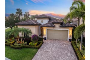 12155 S Baypoint Cir, Parkland, FL 33076 - MLS#F10498496
