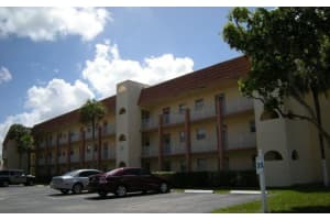 8110 Sunrise Lakes Blvd 202, Sunrise, FL 33322 Sold 10/30/25