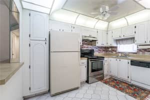 361 S Hollybrook Dr 102, Pembroke Pines