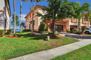 9579 TOWN PARC CIRCLE N 9579, Parkland, FL 33076 Sold 07/21/25
