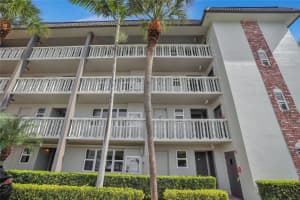 3111 Ne 51st St 106c, Fort Lauderdale