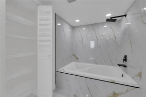 5260 NW 2nd Ave PH-5, Boca Raton, FL 33487 Sold 07/15/25