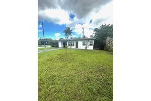 1411 NE 30th St, Pompano Beach, FL 33064 - MLS#F10498640