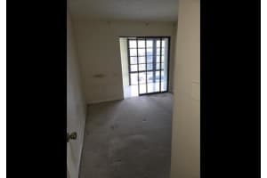 907 NE 199th St 202, Miami, FL 33179 Sold 06/27/25