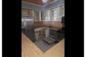 907 NE 199th St 202, Miami, FL 33179 Sold 06/27/25