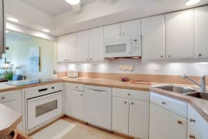 1332 Bayview Drive, Fort Lauderdale, FL 33304 - MLS#F10498700