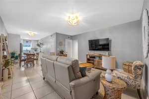 MLS# F10498702, Hollywood, Florida 33019