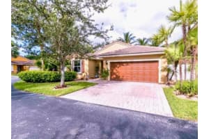 5292 SW 38th Ave, Fort Lauderdale, FL 33312 Sold 07/10/25