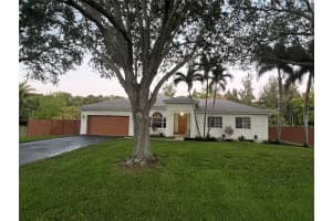 5310 SW 199th Ave, Pembroke Pines, FL 33332 Sold 07/14/25