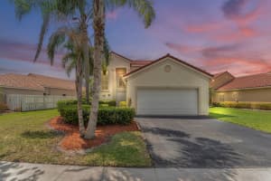 697 Sand Creek Cir, Weston, FL 33327 Sold 06/20/25