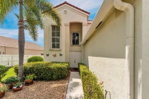 697 Sand Creek Cir, Weston, FL 33327 Sold 06/20/25