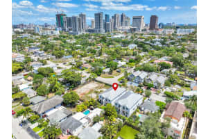 807 SW 7th Ave 807, Fort Lauderdale, FL 33315 - MLS#F10498841
