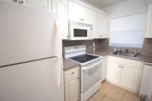 3051 Sunrise Lakes Drive, Sunrise, FL 33322 - MLS#F10498846