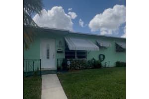 7600 Simms St, Hollywood, FL 33024 Sold 05/09/25